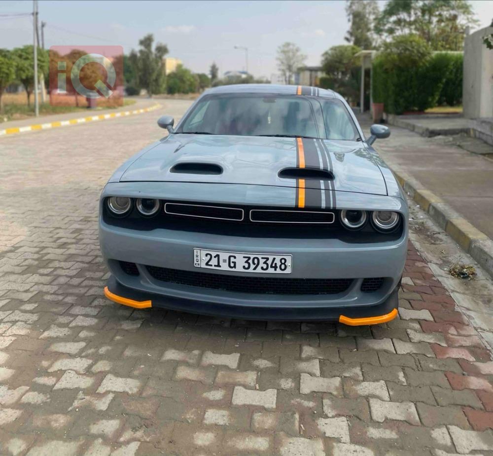 Dodge Challenger